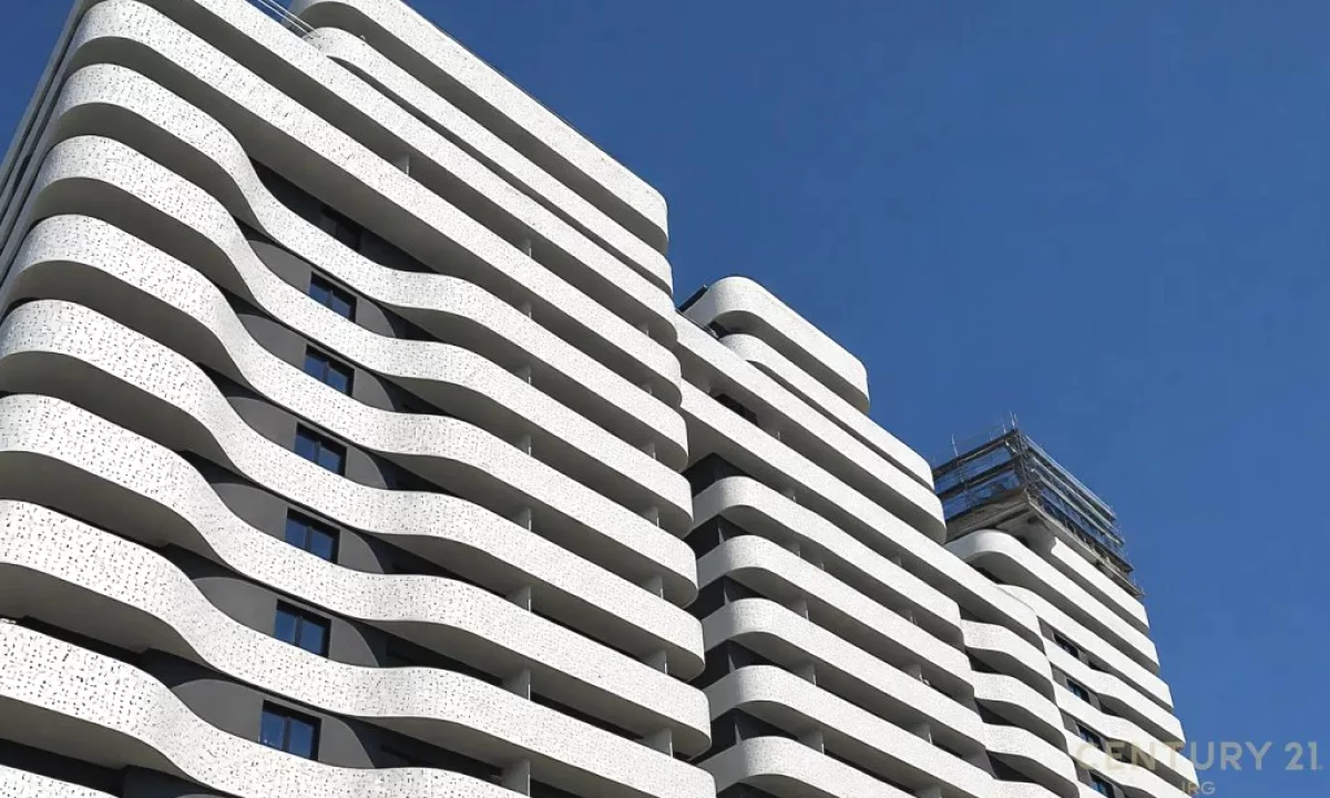 Shtepi ne shitje Apartament ne Tirane, 2+1, Mobilimi Bosh, pa mobiluar, Pagesa 240,000  Euro.