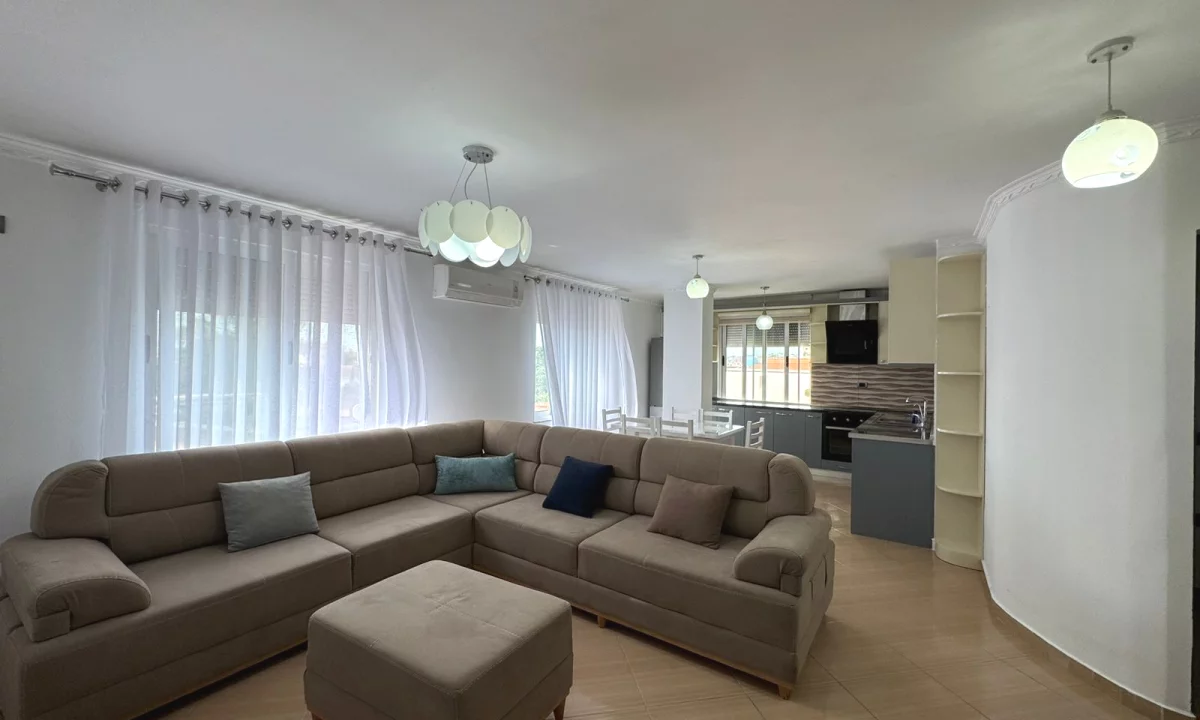Shtepi me qera Apartament ne Tirane, 2+1, Mobilimi E mobiluar, Pagesa 50,000  Leke.