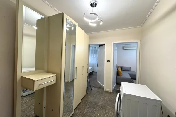 Shtepi me qera Apartament ne Tirane, 1+1, Mobilimi E mobiluar, Pagesa 50,000  Leke.