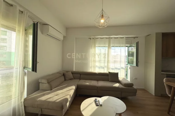 Shtepi me qera 2+1 ne Tirane - 500 Euro