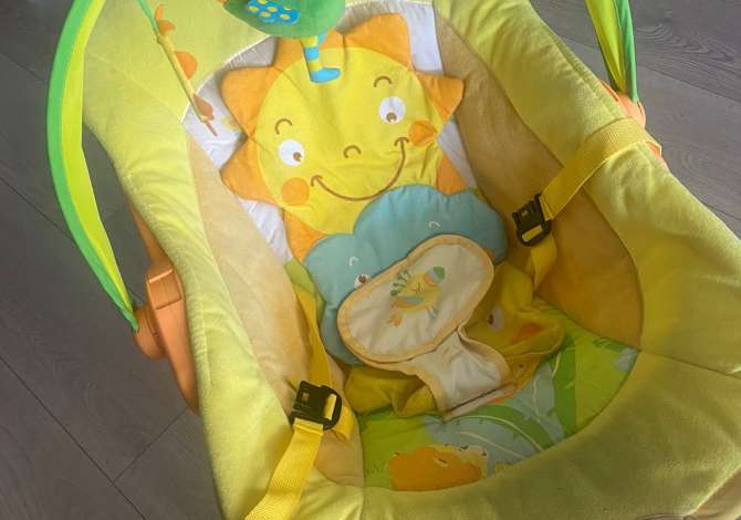 Veshje dhe Aksesor per Femije ne Tirane - 1,000 Leke