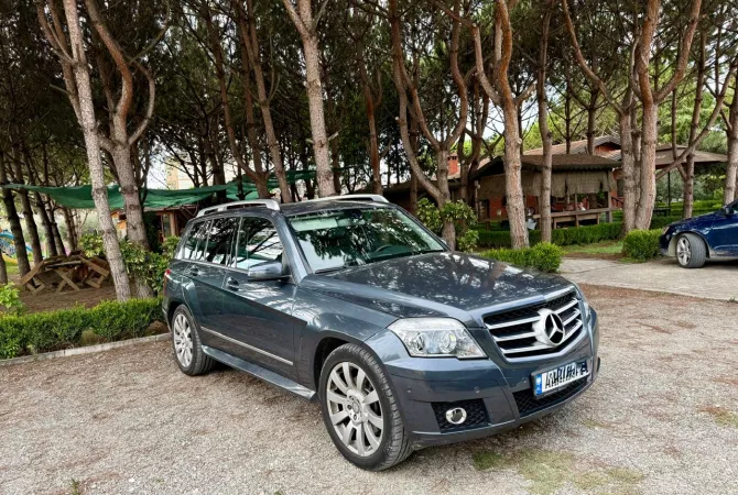 Auto in Vendita a Tirana, Mercedes-Benz, 2009 Diesel,Kambio Automatik Pagamento 9,000  Euro.