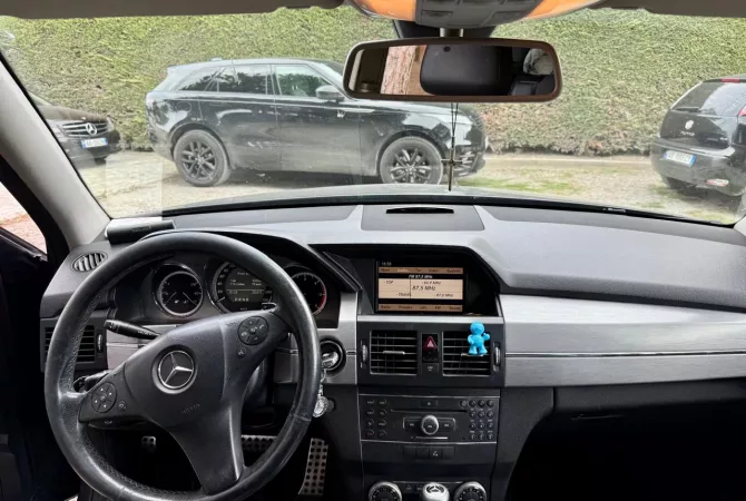 Auto in Vendita a Tirana, Mercedes-Benz, 2009 Diesel,Kambio Automatik Pagamento 9,000  Euro.