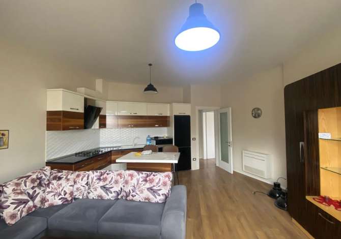 Shtepi me qera Apartament ne Tirane, 1+1, Mobilimi E mobiluar, Pagesa 400  Euro.