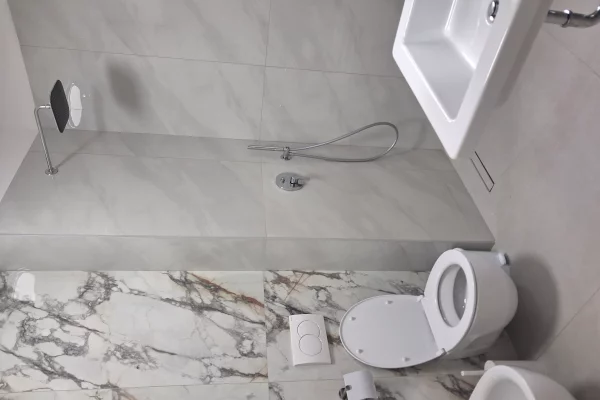 Appartamento in affitto a Tirana 2+1, Arredato