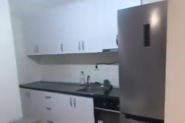 Appartamento in affitto a Tirana Garsoniere, Arredato