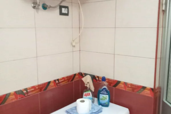 Appartamento in affitto a Tirana 1+1, Arredato