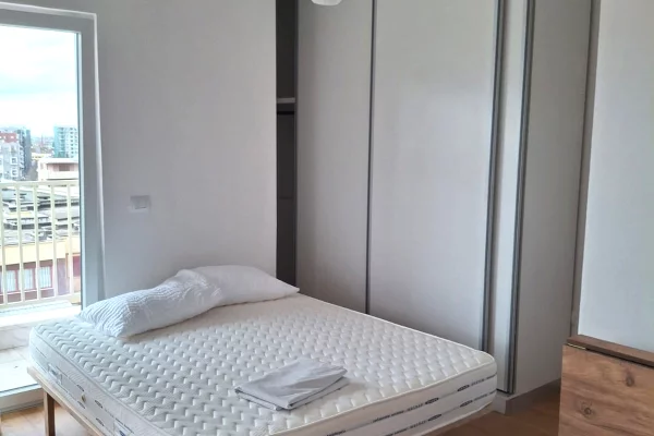 Appartamento in affitto a Tirana Garsoniere, Arredato