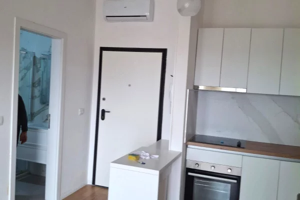 Appartamento in affitto a Tirana Garsoniere, Arredato