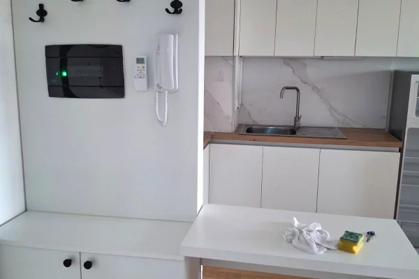 Appartamento in affitto a Tirana Garsoniere, Arredato