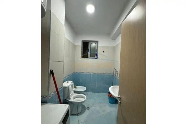 Shtepi me qera Apartament ne Tirane, 1+1, Mobilimi E mobiluar, Pagesa 350  Euro.