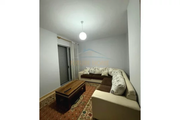 Qera, Apartament 1+1, Fresk, Tiranë.  