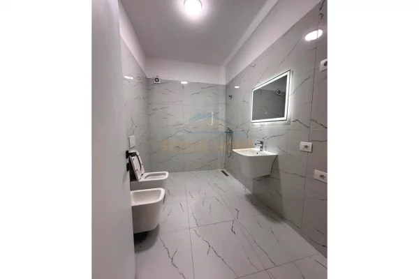 Shtepi me qera Apartament ne Tirane, 1+1, Mobilimi E mobiluar, Pagesa 350  Euro.