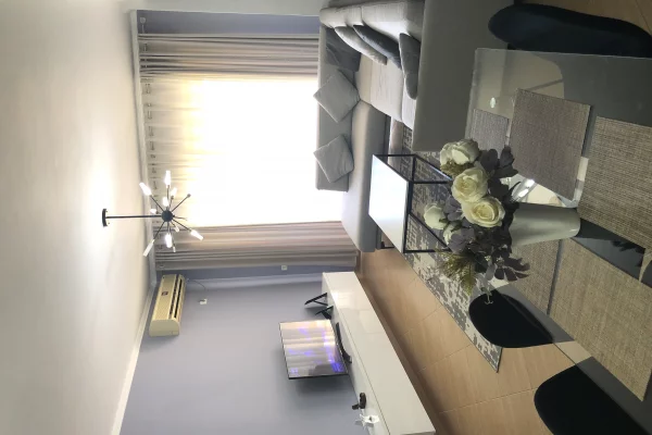 Appartamento in vendita a Tirana 2+1, Arredato