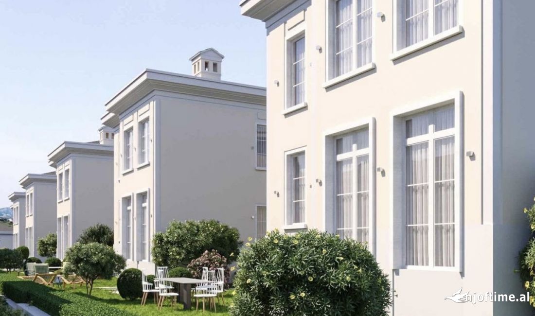 Luxury villas for sale in Tirana 5+1, Emty