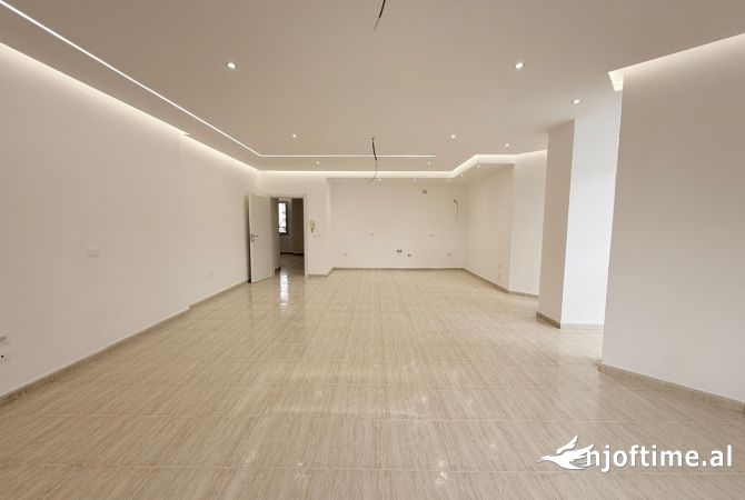 🏡Apartament fantastik per shitje, prane Ambasades Amerikane, Tirane ‼️
