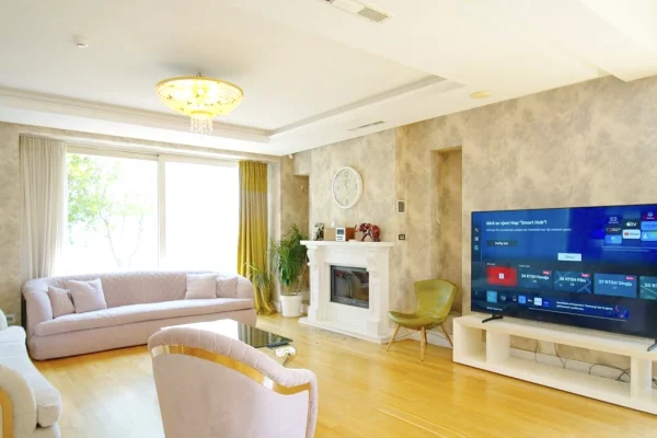 Penthouse (panoramic top floor) for sale in Tirana 4+1, Furnished