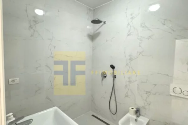 🏡Apartament per qera, te rreth-rrotullimi i Komunes se Parisit, Tirane‼️