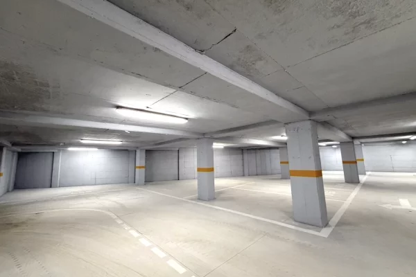 Business Property in Sale 4+1 in Tirana - 1,550,000 Euro