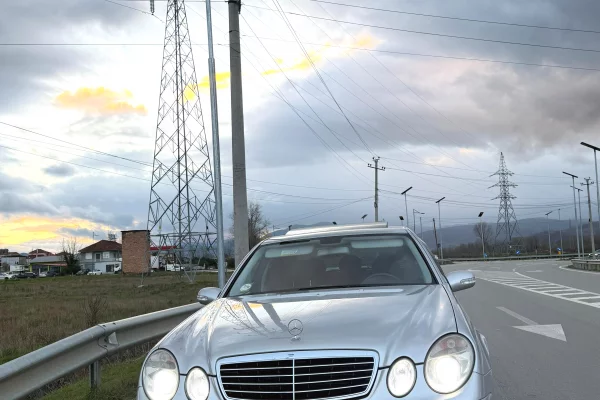 Makina ne shitje ne Korce - 5,300 Leke