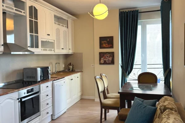 House for Rent 1+1 in Tirana - 650 Euro