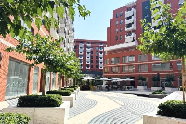 Ambient biznesi me qera 3+1 ne Tirane - 68,000 Euro