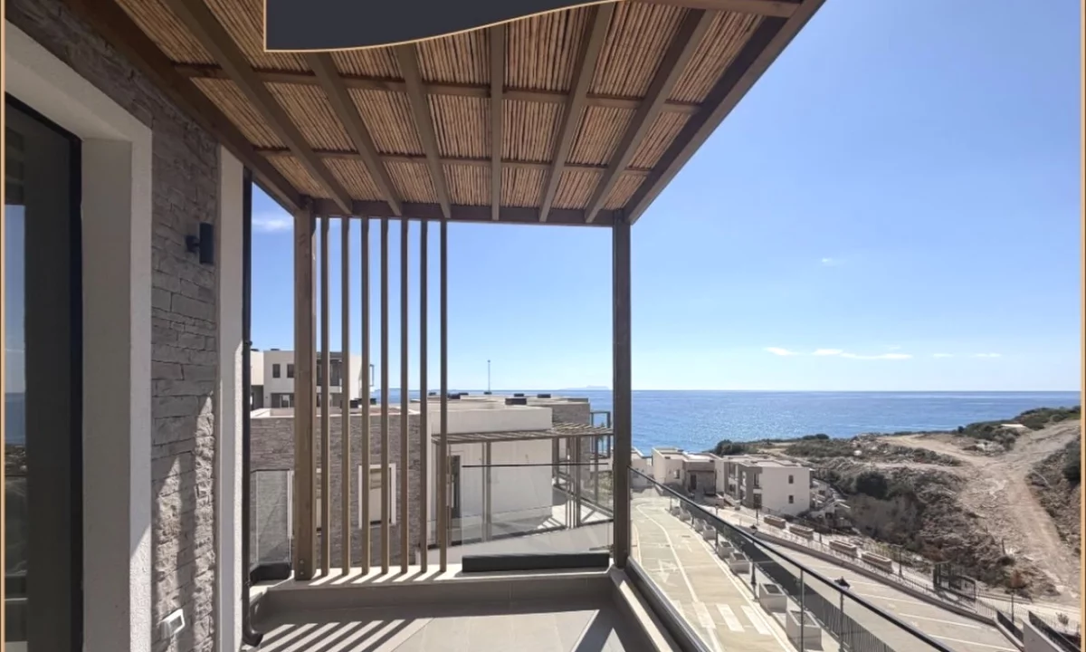 Shtepi ne shitje Vila Luksoze ne Himare, 3+1, Mobilimi E mobiluar, Pagesa 1,300,000  Euro.