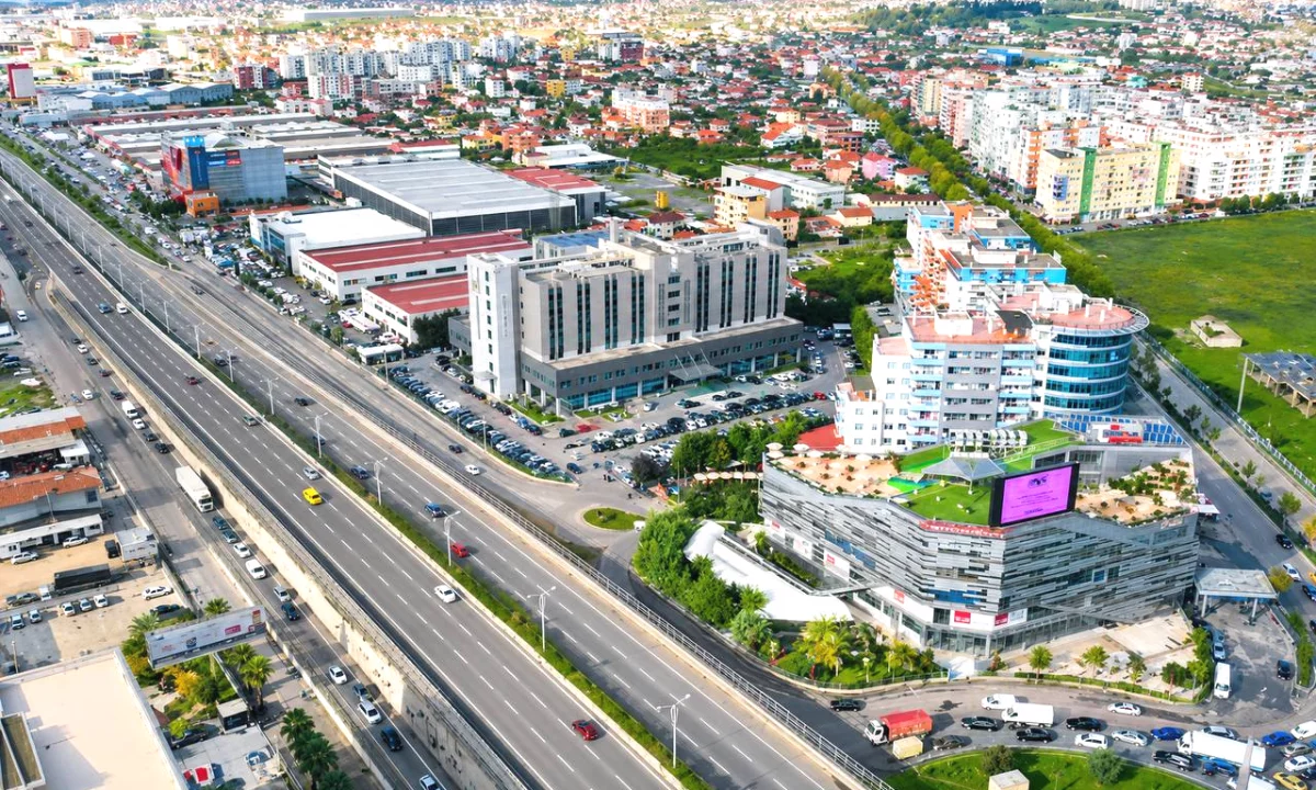 🏨 Jepet me qera hotel prane Hygeia, Tirane