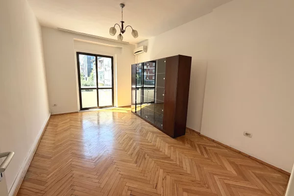 🏡Jepet me qera ambient biznesi tek 7-Xhuxhat‼️