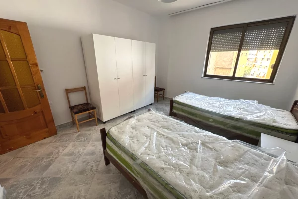 House for Rent Apartment in Tirana, 1+1, Furniture Furnished, Payment 40,000  Leke.
