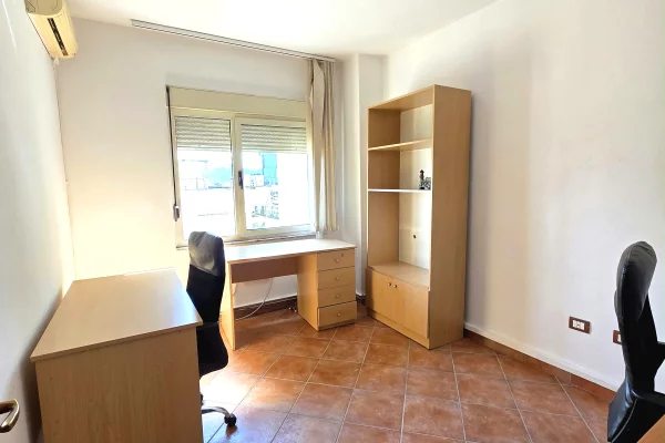 🏡Jepet me qera ambient biznesi tek Stacioni i Trenit‼️