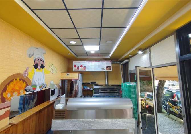 Ambient biznesi me qera 2+1 ne Tirane - 700 Euro