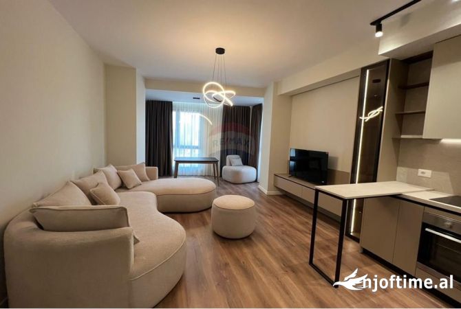 Super Apartament - 2+1+2 - Me Qera - Pazari i Ri - Tirane