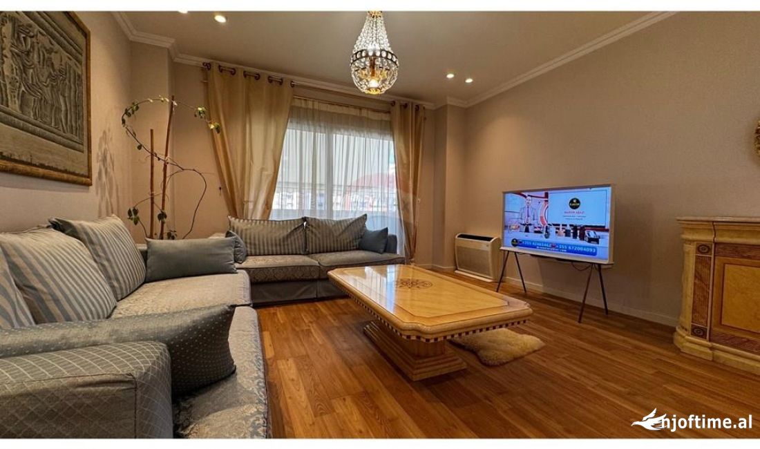 Shtepi me qera Apartament ne Tirane, 2+1, Mobilimi E mobiluar, Pagesa 1,200  Euro.