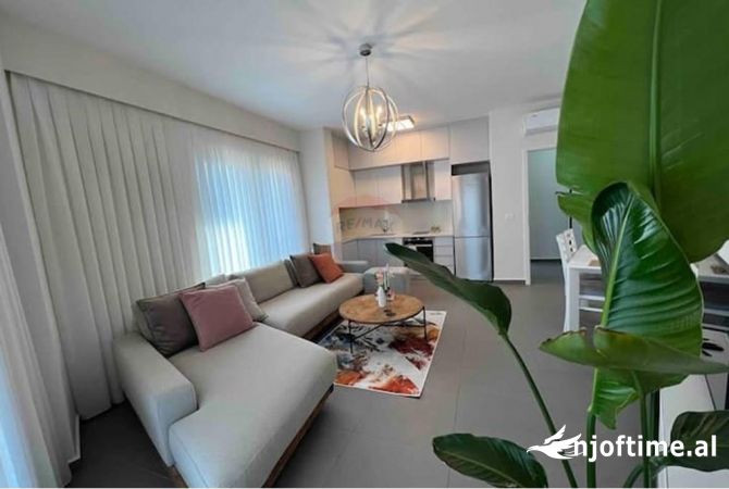 Shtepi me qera Apartament ne Tirane, 1+1, Mobilimi E mobiluar, Pagesa 1,050  Euro.