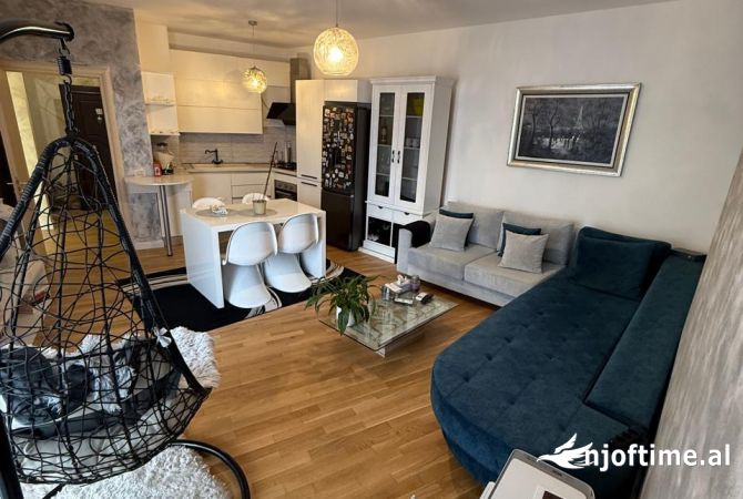 Shtepi me qera Apartament ne Tirane, 2+1, Mobilimi E mobiluar, Pagesa 600  Euro.