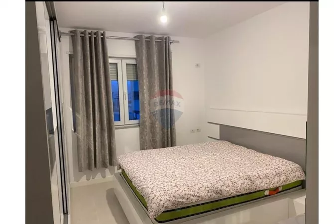 Shtepi ne shitje Apartament ne Tirane, 2+1, Mobilimi E mobiluar, Pagesa 155,000  Euro.