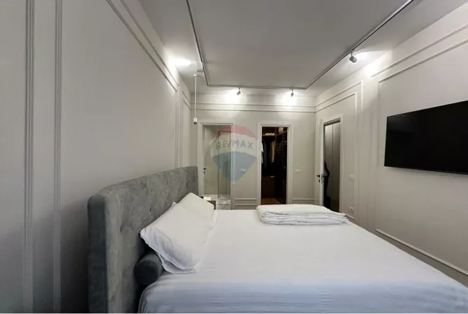 Shtepi me qera Apartament ne Tirane, 2+1, Mobilimi E mobiluar, Pagesa 1,300  Euro.