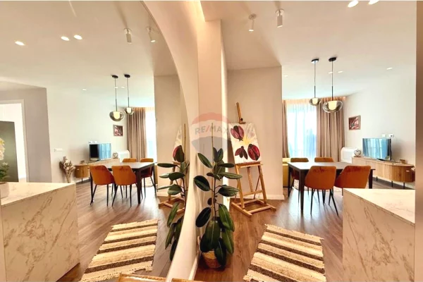 Shtepi me qera Apartament ne Tirane, 2+1, Mobilimi E mobiluar, Pagesa 1,100  Euro.