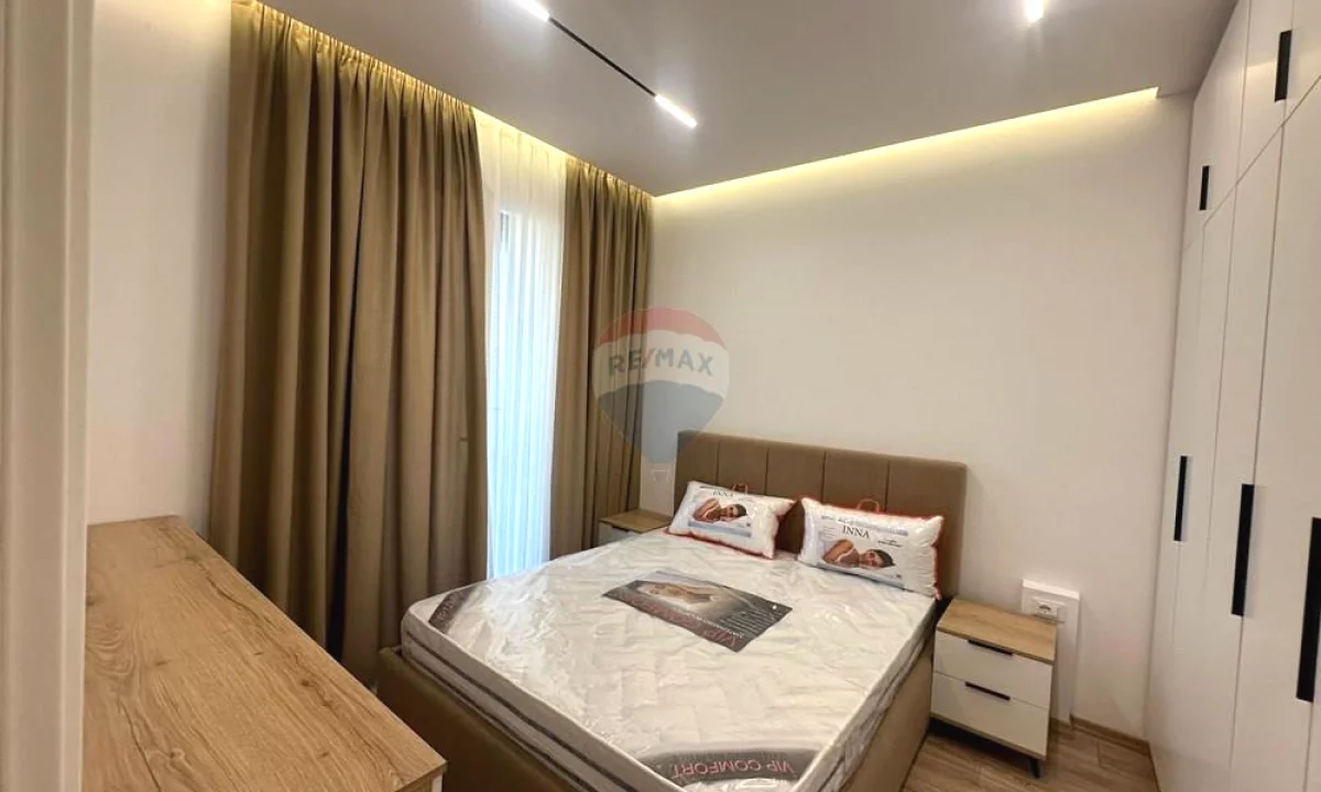 Shtepi me qera Apartament ne Tirane, 1+1, Mobilimi E mobiluar, Pagesa 700  Euro.