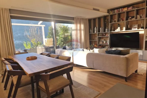 Casa in vendita 3+1 a Tirana - 550,000 Euro