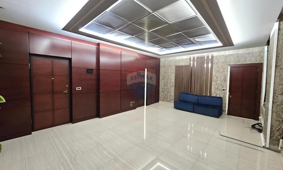 🏢✨ Jepet me qira Ambient Komercial – Selvia