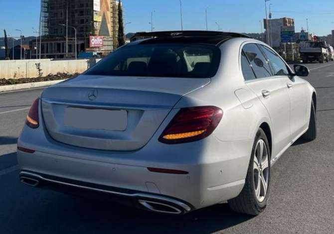 Noleggio Auto a Tirana - 90 Euro