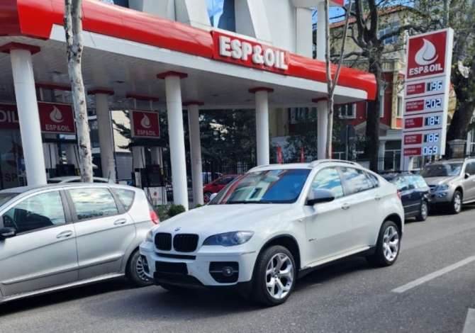 Noleggio Auto a Tirana - 100 Euro