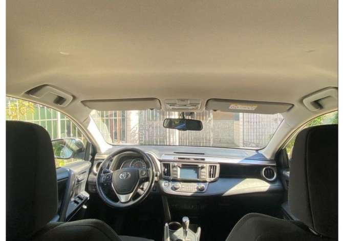 Noleggio Auto a Tirana - 80 Euro