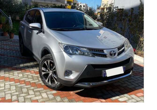 Noleggio Auto a Tirana - 80 Euro