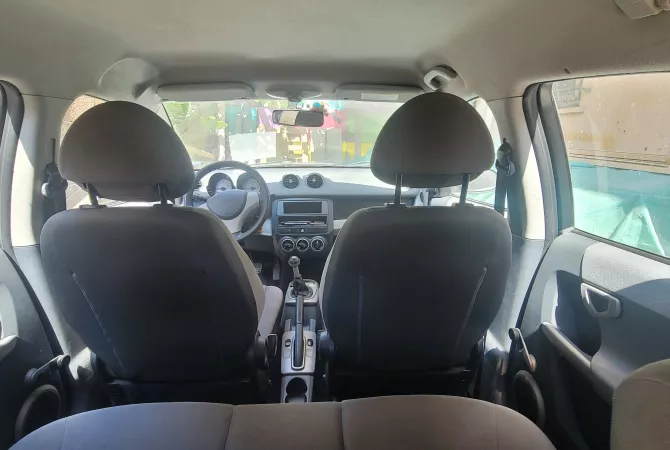 Auto in Vendita a Tirana - 2,500 Euro
