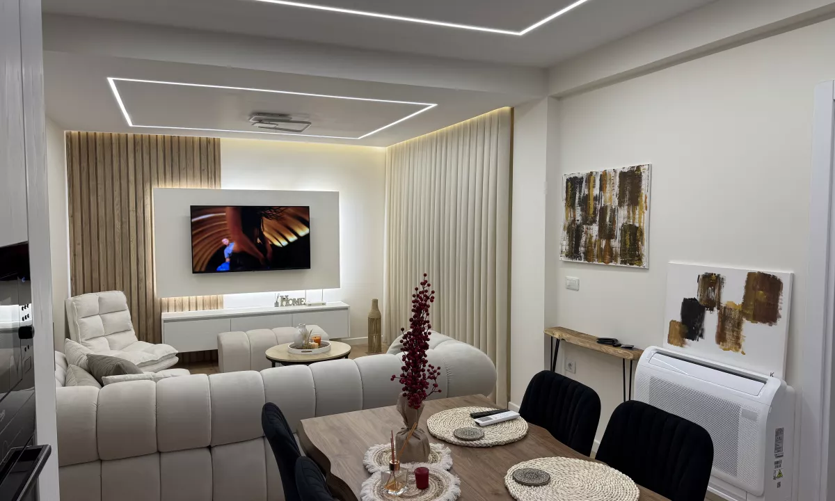 Shtepi ne shitje Apartament ne Tirane, 1+1, Mobilimi E mobiluar, Pagesa 14,000,000  Leke.