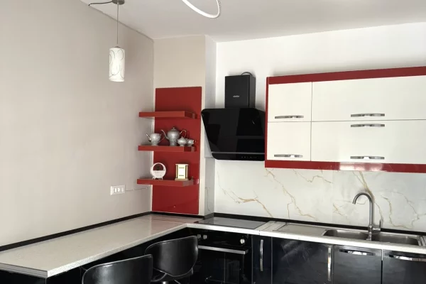 Shtepi me qera Apartament ne Tirane, 1+1, Mobilimi E mobiluar, Pagesa 450  Euro.