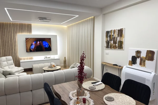 Shtepi me qera Apartament ne Tirane, 1+1, Mobilimi E mobiluar, Pagesa 70,000  Leke.